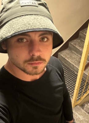 Yurii из Guben 28 лет