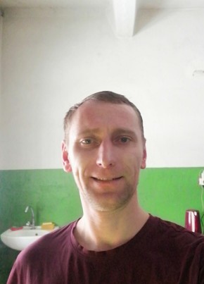 Ivan, 40, Russia, Uren