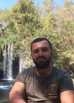 rmzngbs, 28, Türkiye Cumhuriyeti, Phoenicus