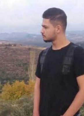 احمد из Seattle 25 лет
