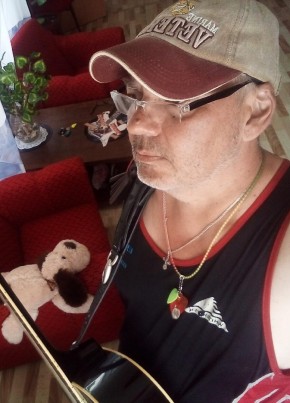 Vladimir, 54, Russia, Lesnoy