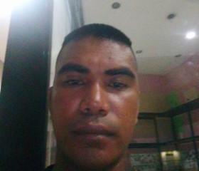 Roy, 28, Lucena