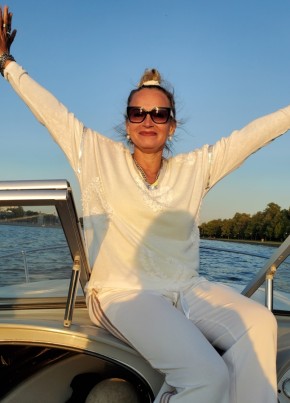 Ирина, 53, Россия, Санкт-Петербург