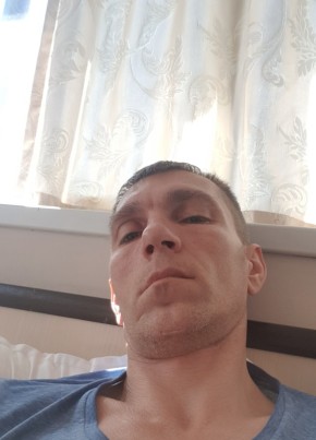 Владимир, 48, Россия, Феодосия