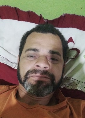 Wilson Meireles из Caratinga 47 лет