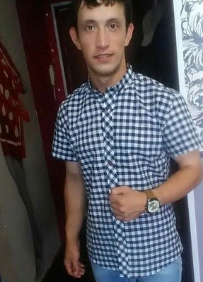 Андрей, 26, Россия, Каменск-Уральский