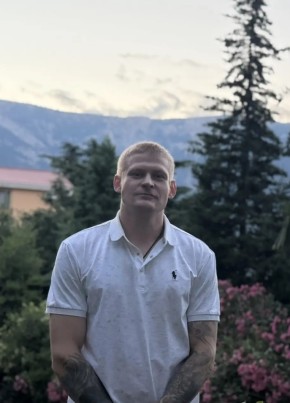 Николай из Ялты 33 года