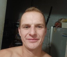 Jacek, 31, Radom