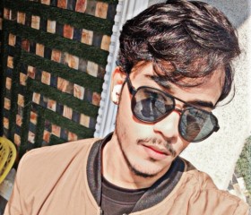 Wasif khan 👑, 19 лет, لاہور