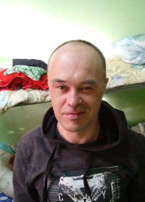 Рафаэль, 43, Россия, Торжок
