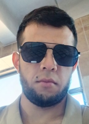 Abduraxmon из Кондрово 23 года