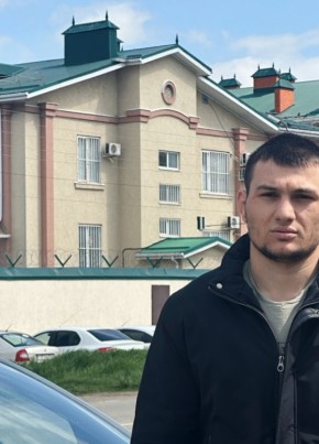 Адгем из Майкопа 24 года