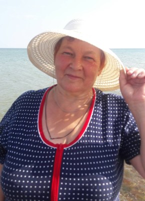 Валюшка, 68, Россия, Саки