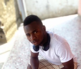 Felix Michel, 24 года, Douala