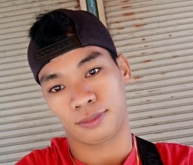 Joey, 23, Budta