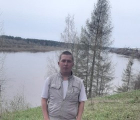 Саша, 29 лет, Киров (Кировская обл.)