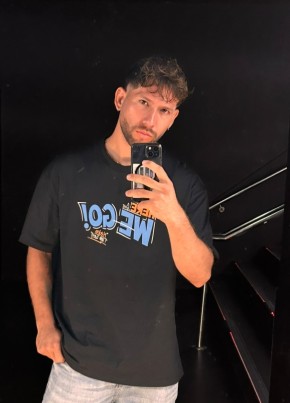 Daniel из Las Palmas de Gran Canaria 24 года