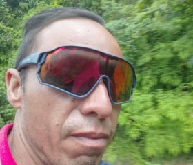 Oscar, 49, Fredericton