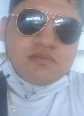 Israel, 33, Mexico, Cuernavaca