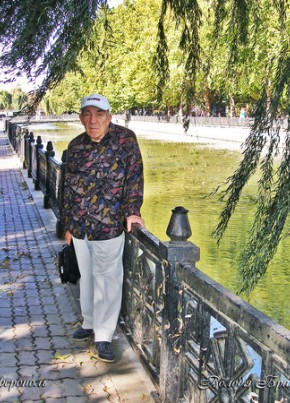 Vladimir, 86, Russia, Simferopol