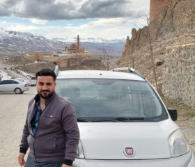 Alişan, 24, Agri