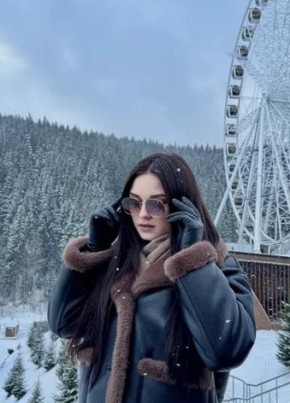 Полина из Berlin 27 лет