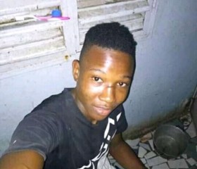 Alpha bah, 22 года, Freetown