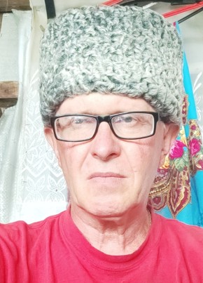 Игорь, 55, Россия, Тамань