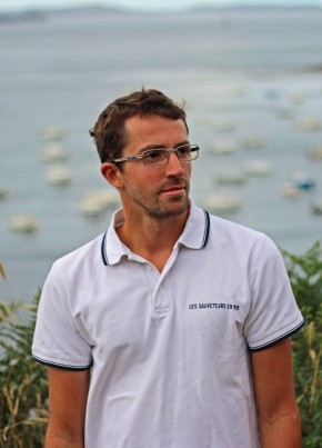 Antoine, 33, République Française, Lannion
