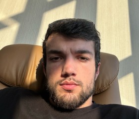 Kamil, 27, Dubai