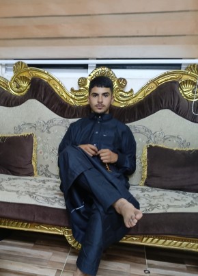 عبدالله из عمان 18 лет