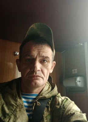 Максим, 44, Россия, Шумиха