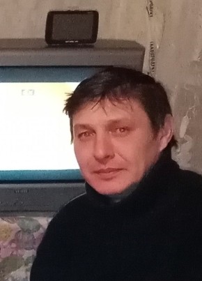 Адриан, 43, Россия, Канаш