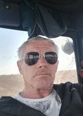 Федор, 55, Россия, Балашов