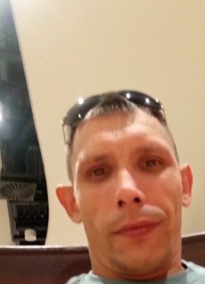Максим из Ачинска 43 года
