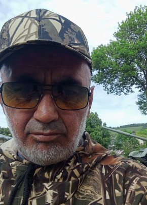 Руслан из Кисловодска 54 года