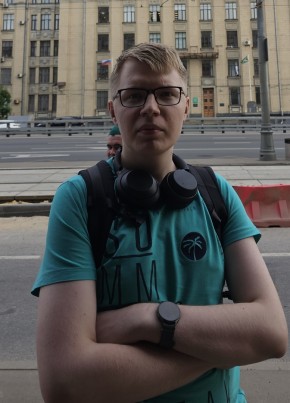 Сергей Писчиков из Москвы 21 год