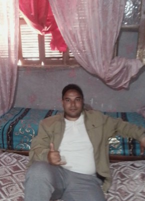 مصطفى из Tiaret 25 лет