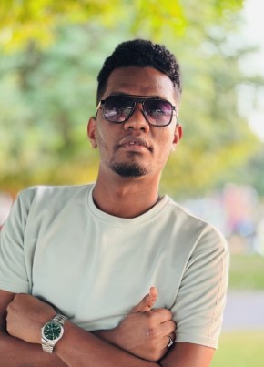 تيتو из خميس مشيط 30 лет