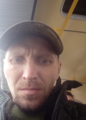Sergey, 39, Russia, Korocha