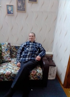 Валера, 65, Россия, Канаш