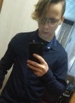 Maks Yakovlev, 19, Saint Petersburg