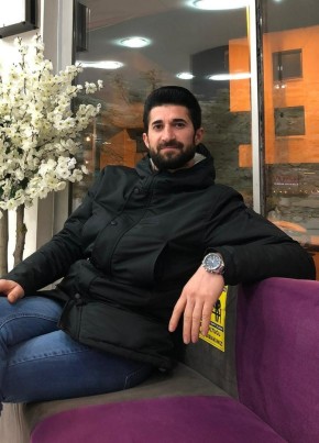 İbrahim, 31, Türkiye Cumhuriyeti, Zeytinburnu