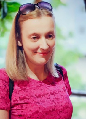 Алена, 49, Россия, Санкт-Петербург