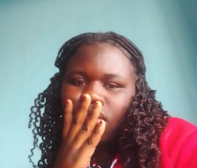 Ava, 18, Dar es Salaam