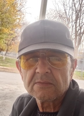 Бахтие́р Юлчиев, 53, O‘zbekiston Respublikasi, Chirchiq