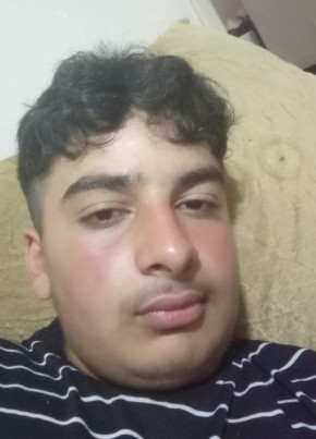 Ammar из Bursa 21 год