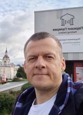 Максим из Петрозаводска 47 лет