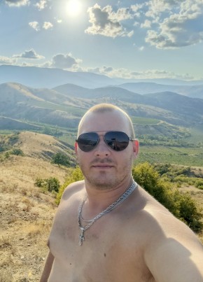 Сергей из Волгограда 36 лет