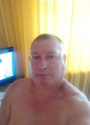 Александр из Воронежа 42 года
